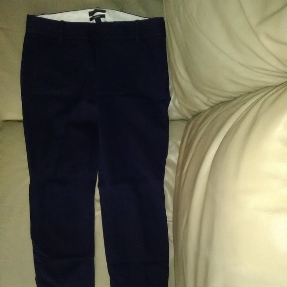 J Crew Minnie Stretch Low Rise Flat Front Cropped Ankle Pants Size 4 EUC! - Picture 4 of 7